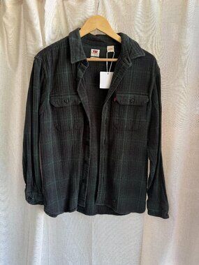 Levi's Relaxed Dark Green Plaid Flannel